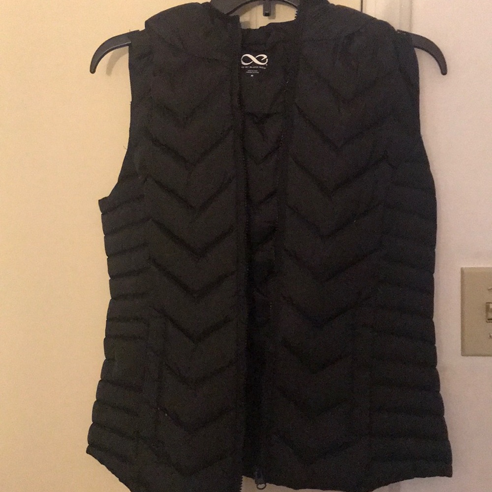 Vest🖤